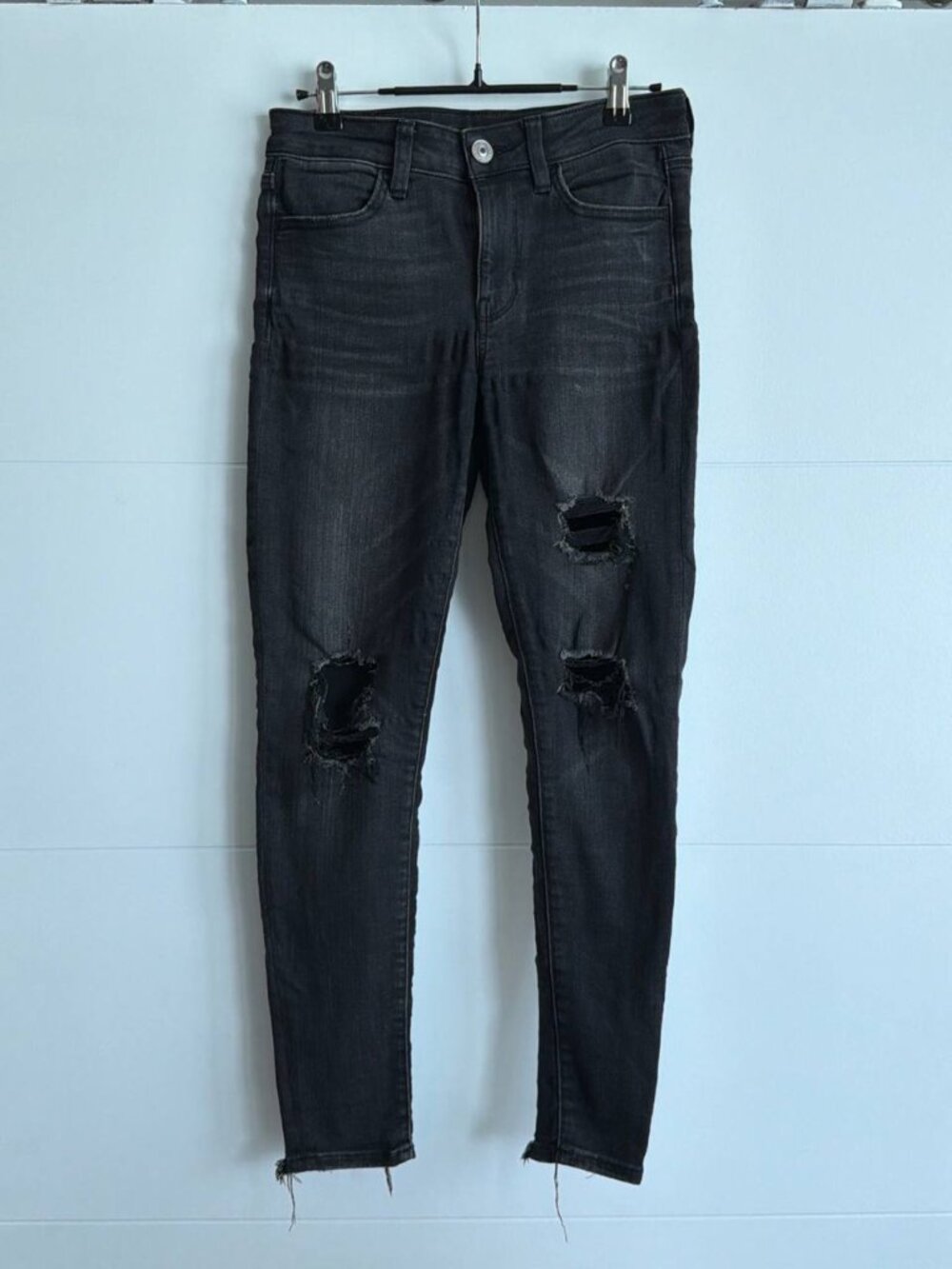 American Eagle Denim Jeans- Womens (Size 2 Short) | Black
